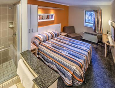 Road Lodge Джермистон Экстерьер фото