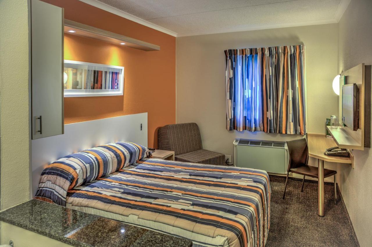 Road Lodge Джермистон Экстерьер фото
